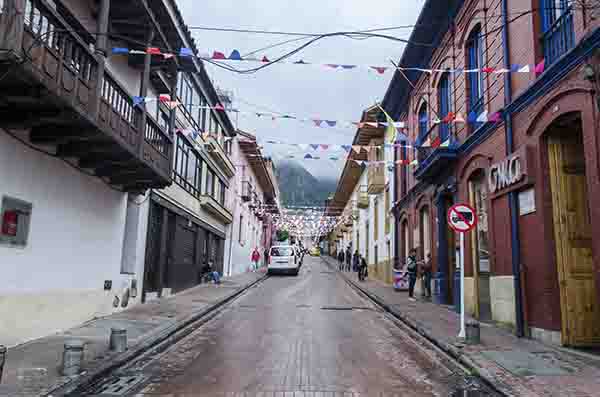 17 - Colombia - Bogota - calle de La Fatiga